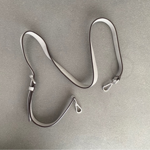 Michael Kors Bag - Picture 2 of 12